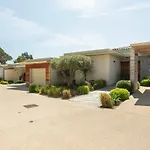 Stunning With Pool - Gulf Of St Tropez فيلة